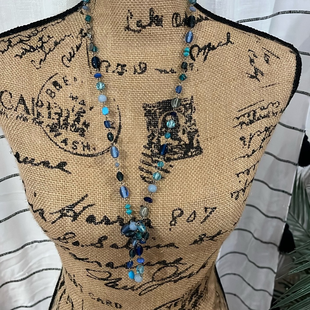 3/$20 American Eagle outfitters aqua & multi shades of blues beaded necklace